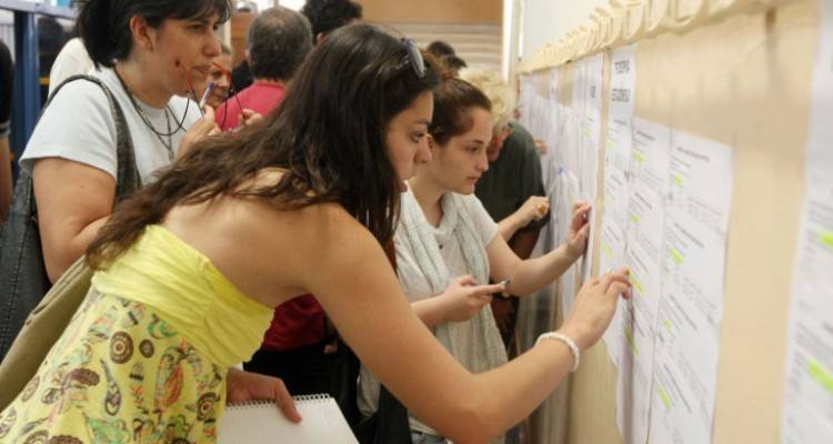 &Beta;ά&sigma;&epsilon;&iota;&sigmaf; 2019: &Mu;&epsilon; &pi;&rho;&omicron;&alpha;&nu;&alpha;&gamma;&gamma;&epsilon;&lambda;ί&alpha; &phi;έ&tau;&omicron;&sigmaf; &eta; &alpha;&nu;ά&rho;&tau;&eta;&sigma;&eta; &tau;&omega;&nu; &alpha;&pi;&omicron;&tau;&epsilon;&lambda;&epsilon;&sigma;&mu;ά&tau;&omega;&nu;
