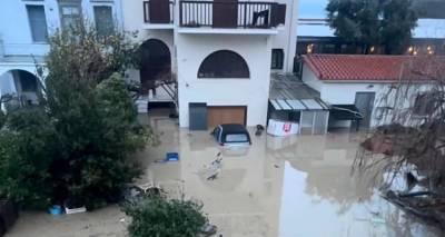 &Lambda;ή&mu;&nu;&omicron;&sigmaf;: &Xi;&epsilon;&kappa;&iota;&nu;ά &eta; &kappa;&alpha;&tau;&alpha;&gamma;&rho;&alpha;&phi;ή &zeta;&eta;&mu;&iota;ώ&nu; &sigma;&epsilon; &kappa;&alpha;&tau;&omicron;&iota;&kappa;ί&epsilon;&sigmaf; &mu;&epsilon;&tau;ά &tau;&iota;&sigmaf; &kappa;&alpha;&tau;&alpha;&sigma;&tau;&rho;&omicron;&phi;έ&sigmaf; &tau;&eta;&sigmaf; 21&eta;&sigmaf; &Phi;&epsilon;&beta;&rho;&omicron;&upsilon;&alpha;&rho;ί&omicron;&upsilon; | &Alpha;&upsilon;&tau;&omicron;&psi;ί&epsilon;&sigmaf; &alpha;&pi;ό &kappa;&lambda;&iota;&mu;ά&kappa;&iota;&alpha; &tau;&omicron;&upsilon; &Upsilon;&pi;&omicron;&upsilon;&rho;&gamma;&epsilon;ί&omicron;&upsilon;