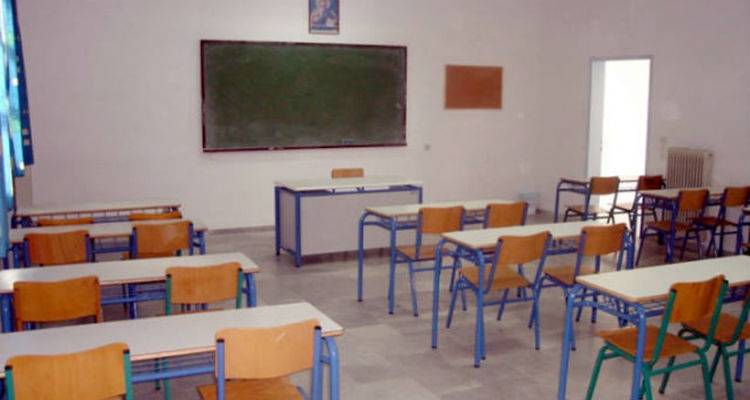 &Sigma;ύ&lambda;&lambda;&omicron;&gamma;&omicron;&sigmaf; &Epsilon;&kappa;&pi;&alpha;&iota;&delta;&epsilon;&upsilon;&tau;&iota;&kappa;ώ&nu; &Pi;&rho;&omega;&tau;&omicron;&beta;ά&theta;&mu;&iota;&alpha;&sigmaf; &Epsilon;&kappa;&pi;&alpha;ί&delta;&epsilon;&upsilon;&sigma;&eta;&sigmaf; &Lambda;ή&mu;&nu;&omicron;&upsilon;: &laquo;&Nu;&alpha; &kappa;&alpha;&lambda;&upsilon;&phi;&theta;&omicron;ύ&nu; &omicron;&iota; &epsilon;&lambda;&lambda;&epsilon;ί&psi;&epsilon;&iota;&sigmaf; &epsilon;&kappa;&pi;&alpha;&iota;&delta;&epsilon;&upsilon;&tau;&iota;&kappa;ώ&nu; &sigma;&tau;&alpha; &sigma;&chi;&omicron;&lambda;&epsilon;ί&alpha; &tau;&eta;&sigmaf; &Lambda;ή&mu;&nu;&omicron;&upsilon;&raquo;