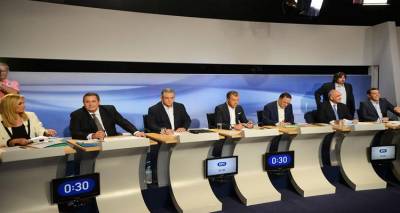 &Tau;&eta;&lambda;&epsilon;&mu;&alpha;&chi;ί&alpha; &chi;&omega;&rho;ί&sigmaf; &epsilon;&nu;&tau;ά&sigma;&epsilon;&iota;&sigmaf; &kappa;&alpha;&iota; &epsilon;&iota;&delta;ή&sigma;&epsilon;&iota;&sigmaf;