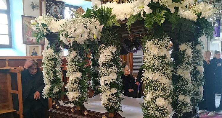 Μ. Παρασκευή: Ο επιτάφιος στο Ανδρώνι