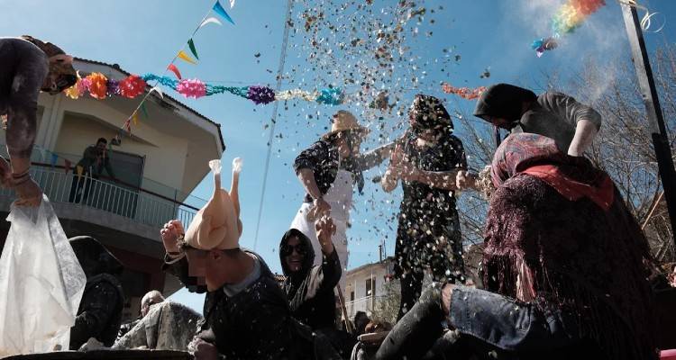 Απόκριες 2022: Πότε ανοίγει φέτος το Τριώδιο