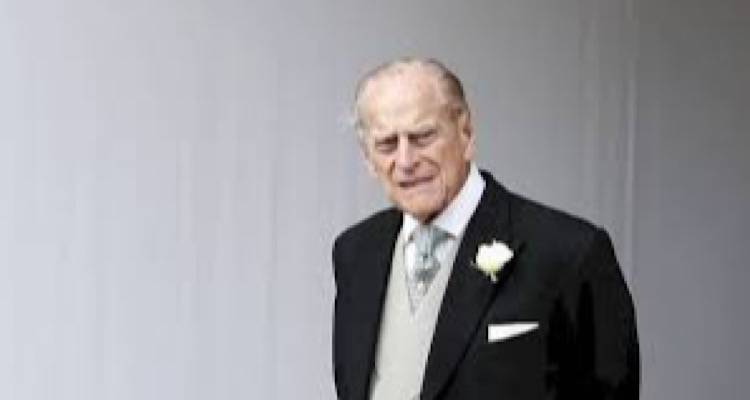 Βρετανία: Εσπευσμένα στο νοσοκομείο ο πρίγκιπας Φίλιππος