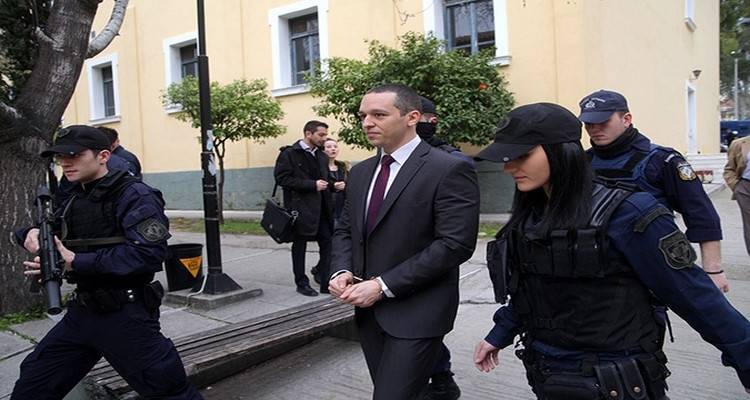 &Alpha;&pi;&alpha;&lambda;&lambda;ά&chi;&theta;&eta;&kappa;&epsilon; &omicron; &Eta;&lambda;ί&alpha;&sigmaf; &Kappa;&alpha;&sigma;&iota;&delta;&iota;ά&rho;&eta;&sigmaf; &alpha;&pi;ό &tau;&omicron; &chi;&alpha;&sigma;&tau;&omicron;ύ&kappa;&iota;