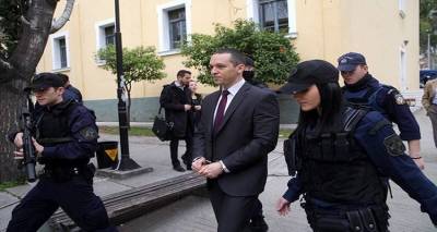 &Alpha;&pi;&alpha;&lambda;&lambda;ά&chi;&theta;&eta;&kappa;&epsilon; &omicron; &Eta;&lambda;ί&alpha;&sigmaf; &Kappa;&alpha;&sigma;&iota;&delta;&iota;ά&rho;&eta;&sigmaf; &alpha;&pi;ό &tau;&omicron; &chi;&alpha;&sigma;&tau;&omicron;ύ&kappa;&iota;