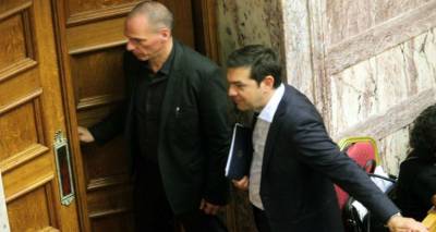 &Sigma;&tau;&eta; &delta;ί&nu;&eta; &tau;&omicron;&upsilon; &kappa;&upsilon;&kappa;&lambda;ώ&nu;&alpha; &eta; &kappa;&upsilon;&beta;έ&rho;&nu;&eta;&sigma;&eta; &alpha;&pi;ό &tau;&iota;&sigmaf; &alpha;&pi;&omicron;&kappa;&alpha;&lambda;ύ&psi;&epsilon;&iota;&sigmaf; &Beta;&alpha;&rho;&omicron;&upsilon;&phi;ά&kappa;&eta;