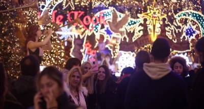 &Chi;&rho;&iota;&sigma;&tau;&omicron;&upsilon;&gamma;&epsilon;&nu;&nu;&iota;ά&tau;&iota;&kappa;&omicron;&sigmaf; &laquo;&mu;&pi;&omicron;&nu;&alpha;&mu;ά&sigmaf;&raquo; έ&omega;&sigmaf; 900 &epsilon;&upsilon;&rho;ώ &gamma;&iota;&alpha; &tau;&alpha; &epsilon;&upsilon;ά&lambda;&omega;&tau;&alpha; &nu;&omicron;&iota;&kappa;&omicron;&kappa;&upsilon;&rho;&iota;ά | &Pi;ώ&sigmaf; &upsilon;&pi;&omicron;&lambda;&omicron;&gamma;ί&zeta;&epsilon;&tau;&alpha;&iota;, &pi;&omicron;&iota;&omicron;&iota; &theta;&alpha; &tau;&omicron; &lambda;ά&beta;&omicron;&upsilon;&nu;