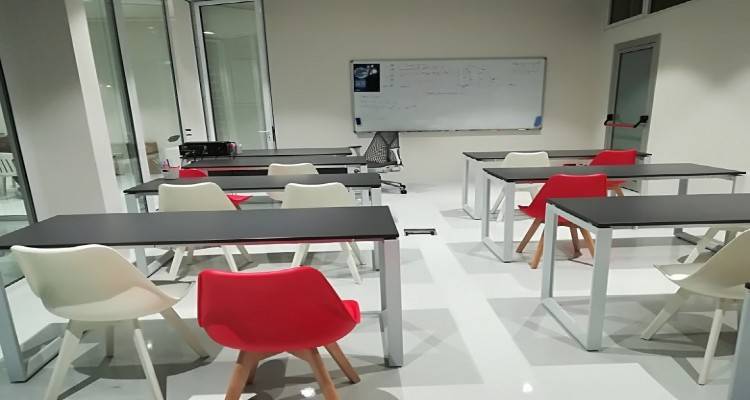 Πώς θα λειτουργούν τα φροντιστήρια και τα κέντρα ξένων γλωσσών -Τα 6 μέτρα και το πλαίσιο για τα test