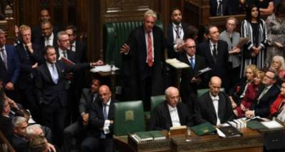 Brexit: &Eta;&mu;έ&rho;&alpha; &kappa;&rho;ί&sigma;&eta;&sigmaf; &gamma;&iota;&alpha; &tau;&eta; &Beta;&rho;&epsilon;&tau;&alpha;&nu;ί&alpha; | &Sigma;&tau;&omicron; &kappa;&omicron;&iota;&nu;&omicron;&beta;&omicron;ύ&lambda;&iota;&omicron; &eta; &sigma;&upsilon;&mu;&phi;&omega;&nu;ί&alpha;
