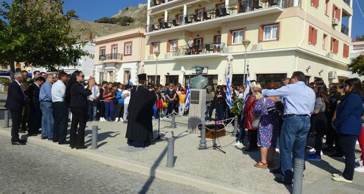 Επιμνημόσυνη δέηση και κατάθεση στεφάνων στην προτομή του απελευθερωτή της Λήμνου Παύλου Κουντουριώτη (photos)