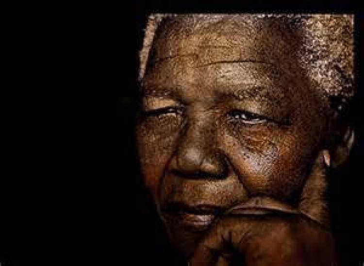 Αποσυνδέστε τον Μαντέλα