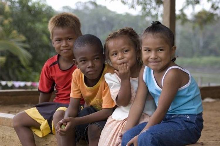 &Delta;&rho;&alpha;&mu;&alpha;&tau;&iota;&kappa;ή έ&kappa;&kappa;&lambda;&eta;&sigma;&eta; Unicef: &Delta;&epsilon;&nu; έ&chi;&omicron;&upsilon;&mu;&epsilon; &pi;&lambda;έ&omicron;&nu; &chi;&rho;ή&mu;&alpha;&tau;&alpha;