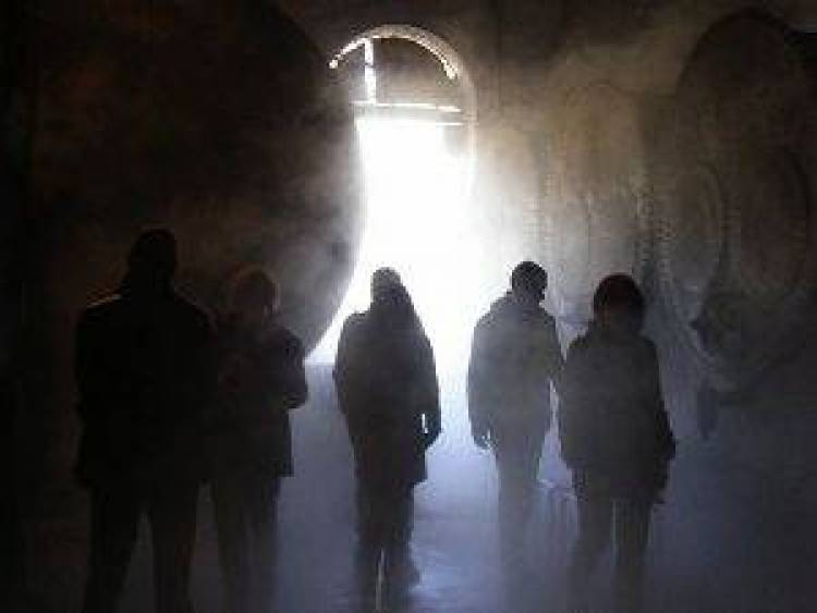 Είμαστε ακόμα ζωντανοί