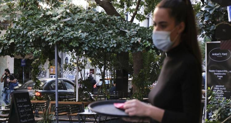 Τι κερδίζουν οι εργαζόμενοι και τι οι επιχειρήσεις από τη μείωση των εισφορών -Παραδείγματα