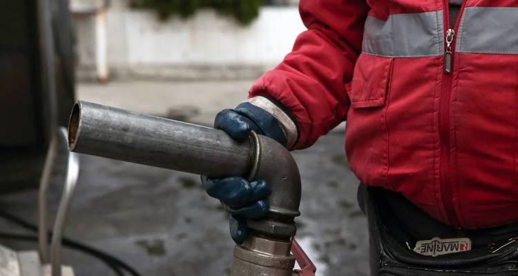 &Xi;&epsilon;&kappa;&iota;&nu;ά &alpha;ύ&rho;&iota;&omicron; &eta; &delta;&iota;ά&theta;&epsilon;&sigma;&eta; &pi;&epsilon;&tau;&rho;&epsilon;&lambda;&alpha;ί&omicron;&upsilon; &theta;έ&rho;&mu;&alpha;&nu;&sigma;&eta;&sigmaf; -&Pi;&omicron;ύ &alpha;&nu;&alpha;&mu;έ&nu;&epsilon;&tau;&alpha;&iota; &nu;&alpha; &laquo;&kappa;&lambda;&epsilon;&iota;&delta;ώ&sigma;&omicron;&upsilon;&nu;&raquo; &omicron;&iota; &tau;&iota;&mu;έ&sigmaf;