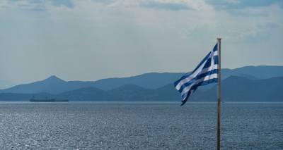 &laquo;&Kappa;ά&nu;&epsilon;&iota; &kappa;&rho;ά&tau;&epsilon;&iota;&raquo; &eta; &epsilon;&lambda;&lambda;&eta;&nu;&iota;&kappa;ή &alpha;&kappa;&tau;&omicron;&pi;&lambda;&omicron;ΐ&alpha; | &Mu;&epsilon;&iota;ώ&theta;&eta;&kappa;&epsilon; &omicron; &alpha;&rho;&iota;&theta;&mu;ό&sigmaf; &tau;&omega;&nu; &tau;&alpha;&xi;&iota;&delta;&iota;&omega;&tau;ώ&nu;