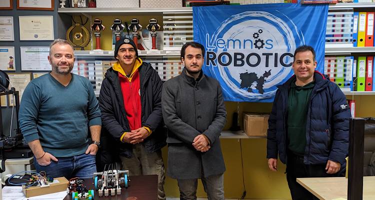 Λήμνος: Οι σπουδαστές Πληροφορικής του ΙΕΚ στην Ακαδημία Ρομποτικής του νησιού (photos)