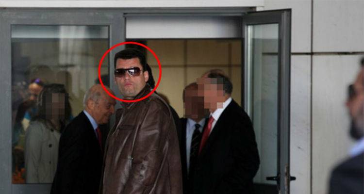 Ά&gamma;&iota;&omicron;&iota; &Alpha;&nu;ά&rho;&gamma;&upsilon;&rho;&omicron;&iota;: &Sigma;ή&mu;&epsilon;&rho;&alpha; &omicron;&iota; &kappa;&eta;&delta;&epsilon;ί&epsilon;&sigmaf; &tau;&omega;&nu; &theta;&upsilon;&mu;ά&tau;&omega;&nu; | Ά&gamma;&nu;&omega;&sigma;&tau;&omicron; &alpha;&kappa;ό&mu;&eta; &tau;&omicron; &kappa;ί&nu;&eta;&tau;&rho;&omicron; &tau;&eta;&sigmaf; &tau;&rho;&iota;&pi;&lambda;ή&sigmaf; &delta;&omicron;&lambda;&omicron;&phi;&omicron;&nu;ί&alpha;&sigmaf;