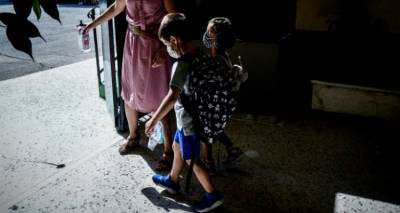 &Sigma;&chi;&omicron;&lambda;&epsilon;ί&alpha;: &Pi;ώ&sigmaf; &theta;&alpha; &delta;&iota;&omicron;&rho;&theta;&omega;&theta;&epsilon;ί &tau;&omicron; &lambda;ά&theta;&omicron;&sigmaf; &mu;&epsilon; &tau;&iota;&sigmaf; &mu;ά&sigma;&kappa;&epsilon;&sigmaf; | &Sigma;&tau;&alpha;&mu;ά&tau;&eta;&sigma;&epsilon; &eta; &pi;&alpha;&rho;&alpha;&gamma;&omega;&gamma;ή &tau;&omicron;&upsilon;&sigmaf;