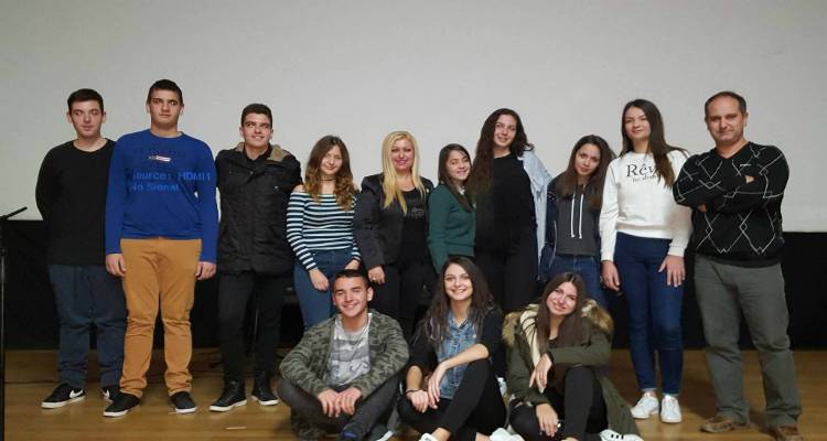 &Sigma;&upsilon;&gamma;&kappa;ί&nu;&eta;&sigma;&epsilon; &tau;&omicron; &kappa;&omicron;&iota;&nu;ό &eta; &epsilon;&kappa;&delta;ή&lambda;&omega;&sigma;&eta; &tau;&omicron;&upsilon; &Gamma;&epsilon;&nu;&iota;&kappa;&omicron;ύ &Lambda;&upsilon;&kappa;&epsilon;ί&omicron;&upsilon; &Mu;ύ&rho;&iota;&nu;&alpha;&sigmaf; &gamma;&iota;&alpha; &tau;&eta;&nu; &epsilon;&pi;έ&tau;&epsilon;&iota;&omicron; &tau;&omicron;&upsilon; &Pi;&omicron;&lambda;&upsilon;&tau;&epsilon;&chi;&nu;&epsilon;ί&omicron;&upsilon; (photos)