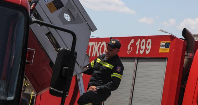 &Upsilon;&psi;&eta;&lambda;ό&sigmaf; &kappa;ί&nu;&delta;&upsilon;&nu;&omicron;&sigmaf; &pi;&upsilon;&rho;&kappa;&alpha;&gamma;&iota;ά&sigmaf; &sigma;ή&mu;&epsilon;&rho;&alpha; &sigma;&tau;&eta; &Lambda;ή&mu;&nu;&omicron;