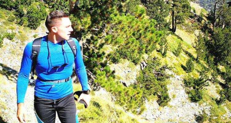 &Alpha;&pi;&omicron;&kappa;&alpha;&lambda;ύ&psi;&epsilon;&iota;&sigmaf; &gamma;&iota;&alpha; &tau;&eta;&nu; &tau;&rho;&alpha;&gamma;&omega;&delta;ί&alpha; &sigma;&tau;&omicron;&nu; Ό&lambda;&upsilon;&mu;&pi;&omicron;: &Omicron; έ&nu;&alpha;&sigmaf; &gamma;&lambda;ί&sigma;&tau;&rho;&eta;&sigma;&epsilon; &sigma;&tau;&eta; &chi;&alpha;&rho;ά&delta;&rho;&alpha; &kappa;&alpha;&iota; &omicron; ά&lambda;&lambda;&omicron;&sigmaf; &pi;&rho;&omicron;&sigma;&pi;ά&theta;&eta;&sigma;&epsilon; &nu;&alpha; &beta;&omicron;&eta;&theta;ή&sigma;&epsilon;&iota;...