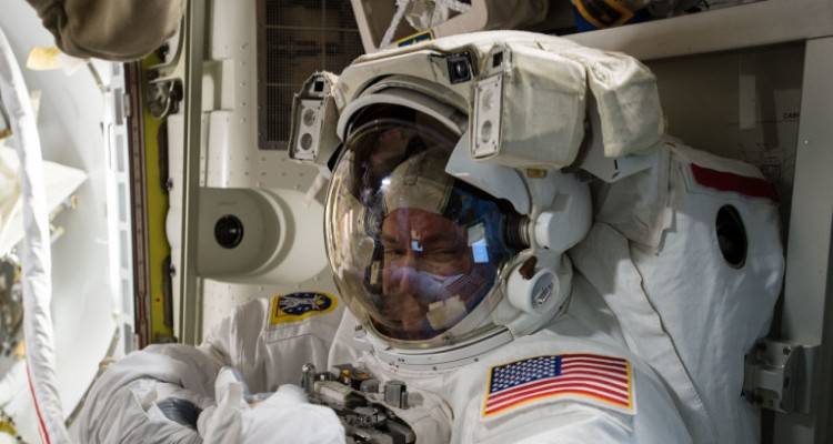 &Eta; NASA &pi;&rho;&omicron;&sigma;&lambda;&alpha;&mu;&beta;ά&nu;&epsilon;&iota; &alpha;&sigma;&tau;&rho;&omicron;&nu;&alpha;ύ&tau;&epsilon;&sigmaf; | &Tau;&alpha; &pi;&rho;&omicron;&sigma;ό&nu;&tau;&alpha; &kappa;&alpha;&iota; &omicron;&iota; &pi;&rho;&omicron;ϋ&pi;&omicron;&theta;έ&sigma;&epsilon;&iota;&sigmaf;