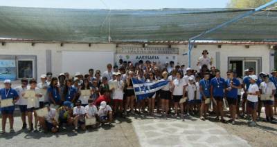 &Epsilon;&nu;&nu;έ&alpha; &pi;&rho;&omega;&tau;&iota;έ&sigmaf; &kappa;&alpha;&iota; &pi;&omicron;&lambda;&lambda;έ&sigmaf; &delta;&iota;&alpha;&kappa;&rho;ί&sigma;&epsilon;&iota;&sigmaf; &gamma;&iota;&alpha; &tau;&omicron;&nu; &Nu;.&Omicron;. &Lambda;ή&mu;&nu;&omicron;&upsilon; &sigma;&tau;&alpha; &laquo;&Alpha;&lambda;&epsilon;&xi;ί&delta;&epsilon;&iota;&alpha; 2025&raquo;