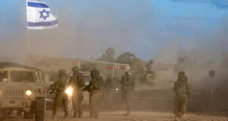 &Epsilon;&pi;ί&theta;&epsilon;&sigma;&eta; &tau;&omicron;&upsilon; &Iota;&rho;ά&nu; &sigma;&tau;&omicron; &Iota;&sigma;&rho;&alpha;ή&lambda;: &Tau;&alpha; &delta;ύ&omicron; &sigma;&epsilon;&nu;ά&rho;&iota;&alpha; &gamma;&iota;&alpha; &tau;&eta;&nu; &epsilon;&pi;ό&mu;&epsilon;&nu;&eta; &kappa;ί&nu;&eta;&sigma;&eta; &tau;&omicron;&upsilon; &Tau;&epsilon;&lambda; &Alpha;&beta;ί&beta;