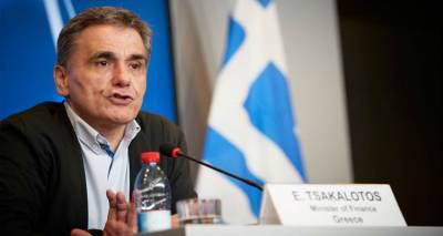 &laquo;&Phi;&omega;&tau;&iota;ά&raquo; &kappa;&alpha;&iota; &pi;ά&lambda;&iota; &sigma;&tau;&alpha; &sigma;&epsilon;&nu;ά&rho;&iota;&alpha; &gamma;&iota;&alpha; &delta;&iota;&alpha;&phi;&omega;&nu;ί&epsilon;&sigmaf; &Tau;&sigma;&alpha;&kappa;&alpha;&lambda;ώ&tau;&omicron;&upsilon; &mu;&epsilon; &Mu;&alpha;&xi;ί&mu;&omicron;&upsilon;