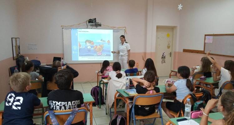 &Mu;ά&theta;&eta;&mu;&alpha; &sigma;&epsilon; &pi;&alpha;&iota;&delta;&iota;ά &tau;&eta;&sigmaf; &Lambda;ή&mu;&nu;&omicron;&upsilon; &alpha;&pi;ό &tau;&eta; &Lambda;&iota;&mu;&epsilon;&nu;&iota;&kappa;ή &Alpha;&rho;&chi;ή &tau;&omicron;&upsilon; &nu;&eta;&sigma;&iota;&omicron;ύ