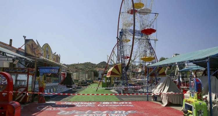 &Chi;&alpha;&lambda;&kappa;&iota;&delta;&iota;&kappa;ή: &Tau;&iota; &epsilon;ί&delta;&epsilon; &omicron; &pi;&rho;&alpha;&gamma;&mu;&alpha;&tau;&omicron;&gamma;&nu;ώ&mu;&omicron;&nu;&alpha;&sigmaf; &sigma;&tau;&omicron; &mu;&omicron;&iota;&rho;&alpha;ί&omicron; &lambda;&omicron;ύ&nu;&alpha; &pi;&alpha;&rho;&kappa; -&laquo;&Nu;ό&mu;&iota;&mu;&omicron;&sigmaf; &sigma;&epsilon; ό&lambda;&alpha;&raquo; &delta;&eta;&lambda;ώ&nu;&epsilon;&iota; &omicron; &iota;&delta;&iota;&omicron;&kappa;&tau;ή&tau;&eta;&sigmaf;