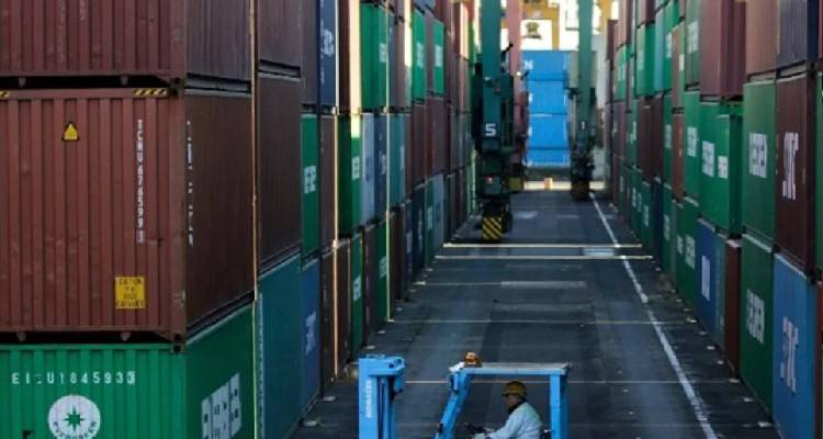&Omicron;&upsilon;&kappa;&rho;&alpha;&nu;ί&alpha;: &Tau;&omicron; &Epsilon;&upsilon;&rho;&omega;&pi;&alpha;ϊ&kappa;ό &Sigma;&upsilon;&mu;&beta;&omicron;ύ&lambda;&iota;&omicron; &alpha;&nu;&alpha;&kappa;&omicron;ί&nu;&omega;&sigma;&epsilon; ά&rho;&sigma;&eta; &delta;&alpha;&sigma;&mu;ώ&nu; &sigma;&tau;&iota;&sigmaf; &epsilon;&iota;&sigma;&alpha;&gamma;&omega;&gamma;έ&sigmaf; &omicron;&upsilon;&kappa;&rho;&alpha;&nu;&iota;&kappa;ώ&nu; &pi;&rho;&omicron;ϊό&nu;&tau;&omega;&nu; &gamma;&iota;&alpha; έ&nu;&alpha; έ&tau;&omicron;&sigmaf;