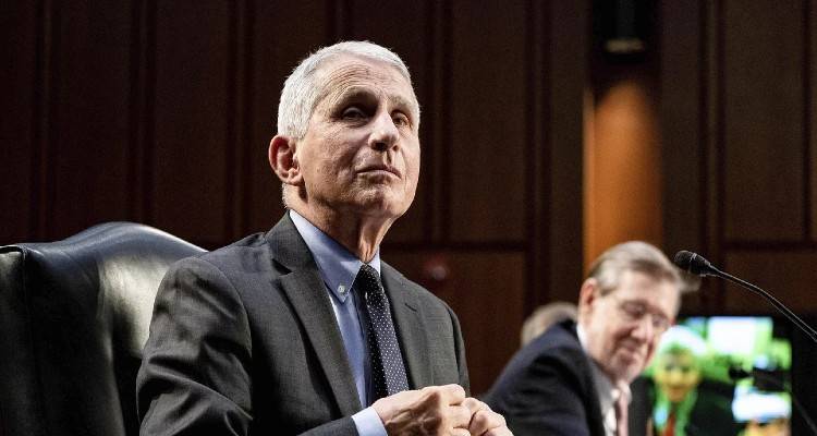 Φαούτσι: Ισως να μην χρειαστούμε στις ΗΠΑ το εμβόλιο της AstraZeneca