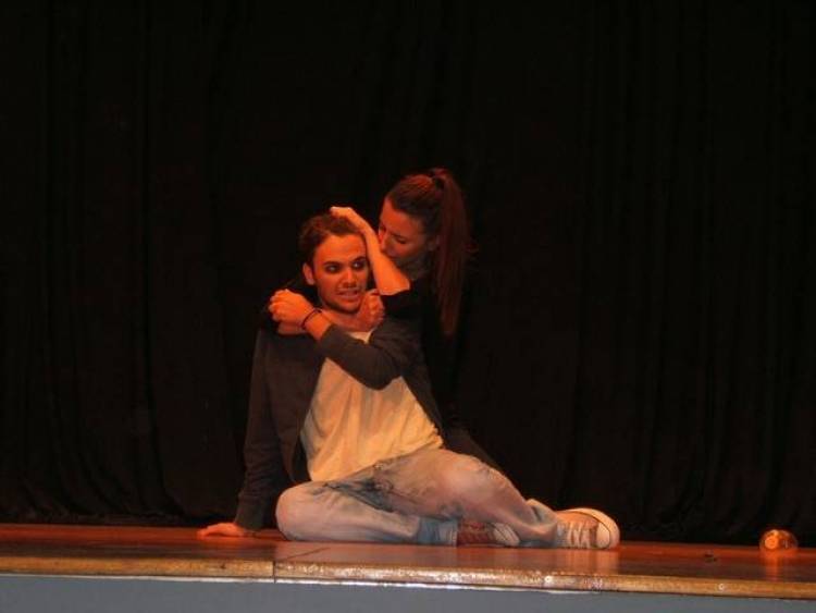 &Omicron; &Phi;&omicron;&iota;&tau;&eta;&tau;&iota;&kappa;ό&sigmaf; &Sigma;ύ&lambda;&lambda;&omicron;&gamma;&omicron;&sigmaf; &Lambda;ή&mu;&nu;&omicron;&upsilon; &epsilon;&upsilon;&chi;&alpha;&rho;&iota;&sigma;&tau;&epsilon;ί...