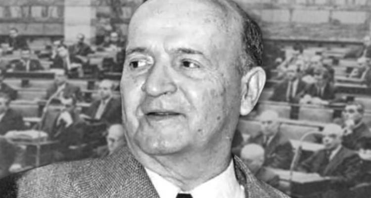 Ηλίας Ηλιού: Ο κορυφαίος ρήτορας του ελληνικού κοινοβουλίου