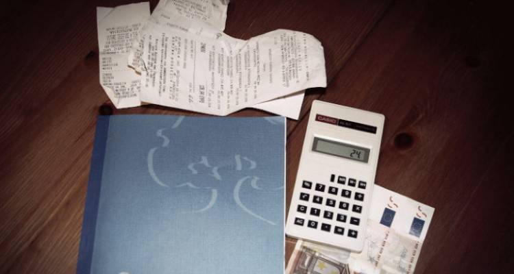 Οι χάρτινες αποδείξεις επιστρέφουν: Με σκανάρισμα θα «μετράνε» στο Taxis | Τα σενάρια για τις e- πληρωμές του 2020