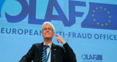 &Sigma;&tau;&omicron; &mu;&iota;&kappa;&rho;&omicron;&sigma;&kappa;ό&pi;&iota;&omicron; &tau;&eta;&sigmaf; OLAF &chi;&omicron;&rho;&eta;&gamma;ί&alpha; 52 &epsilon;&kappa;&alpha;&tau;. &epsilon;&upsilon;&rho;ώ &sigma;&tau;&omicron; &epsilon;&lambda;&lambda;&eta;&nu;&iota;&kappa;ό &upsilon;&pi;. A&mu;&upsilon;&nu;&alpha;&sigmaf; &gamma;&iota;&alpha; &sigma;ί&tau;&iota;&sigma;&eta; &mu;&epsilon;&tau;&alpha;&nu;&alpha;&sigma;&tau;ώ&nu;