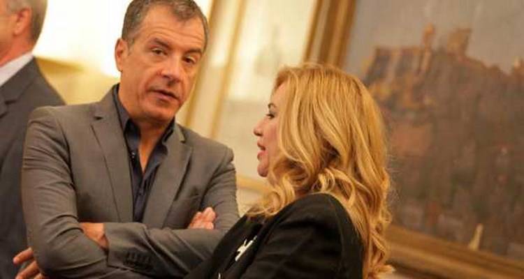 &Pi;ά&nu;&epsilon; &gamma;&iota;&alpha; &laquo;&epsilon;&nu;&omicron;&pi;&omicron;ί&eta;&sigma;&eta;&raquo; &Delta;&eta;&mu;&omicron;&kappa;&rho;&alpha;&tau;&iota;&kappa;ή &Sigma;&upsilon;&mu;&pi;&alpha;&rho;ά&tau;&alpha;&xi;&eta; &kappa;&alpha;&iota; &Pi;&omicron;&tau;ά&mu;&iota; &ndash; &Pi;&rho;&omicron;&tau;ά&sigma;&epsilon;&iota;&sigmaf; &sigma;&tau;&omicron; &tau;&rho;&alpha;&pi;έ&zeta;&iota;