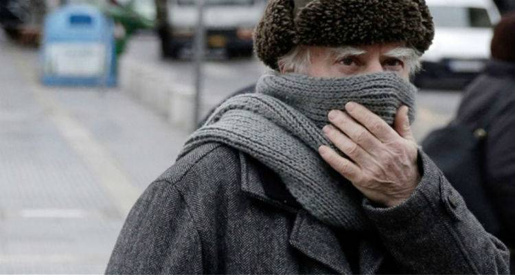 &Omicron; &kappa;&alpha;&iota;&rho;ό&sigmaf; &tau;&omicron;&upsilon; &tau;&rho;&iota;&eta;&mu;έ&rho;&omicron;&upsilon;: &Kappa;&rho;ύ&omicron;, &theta;&upsilon;&epsilon;&lambda;&lambda;ώ&delta;&epsilon;&iota;&sigmaf; ά&nu;&epsilon;&mu;&omicron;&iota; &sigma;&tau;&alpha; &pi;&epsilon;&lambda;ά&gamma;&eta; &kappa;&alpha;&iota; &chi;&iota;ό&nu;&iota;&alpha; &sigma;&tau;&alpha; &omicron;&rho;&epsilon;&iota;&nu;ά