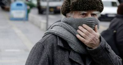 &Omicron; &kappa;&alpha;&iota;&rho;ό&sigmaf; &tau;&omicron;&upsilon; &tau;&rho;&iota;&eta;&mu;έ&rho;&omicron;&upsilon;: &Kappa;&rho;ύ&omicron;, &theta;&upsilon;&epsilon;&lambda;&lambda;ώ&delta;&epsilon;&iota;&sigmaf; ά&nu;&epsilon;&mu;&omicron;&iota; &sigma;&tau;&alpha; &pi;&epsilon;&lambda;ά&gamma;&eta; &kappa;&alpha;&iota; &chi;&iota;ό&nu;&iota;&alpha; &sigma;&tau;&alpha; &omicron;&rho;&epsilon;&iota;&nu;ά