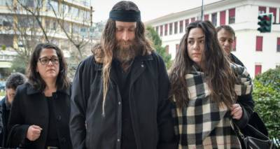 &Pi;&alpha;&tau;έ&rho;&alpha;&sigmaf; &Beta;&alpha;&gamma;&gamma;έ&lambda;&eta; &Gamma;&iota;&alpha;&kappa;&omicron;&upsilon;&mu;ά&kappa;&eta;: &Delta;&iota;&kappa;&alpha;ί&omega;&sigma;&eta; &gamma;&iota;&alpha; &tau;&omicron; &pi;&alpha;&iota;&delta;ί &mu;&omicron;&upsilon; &eta; &epsilon;&iota;&sigma;&alpha;&gamma;&gamma;&epsilon;&lambda;&iota;&kappa;ή &pi;&rho;ό&tau;&alpha;&sigma;&eta; &gamma;&iota;&alpha; &epsilon;&nu;&omicron;&chi;ή &tau;&omega;&nu; 8