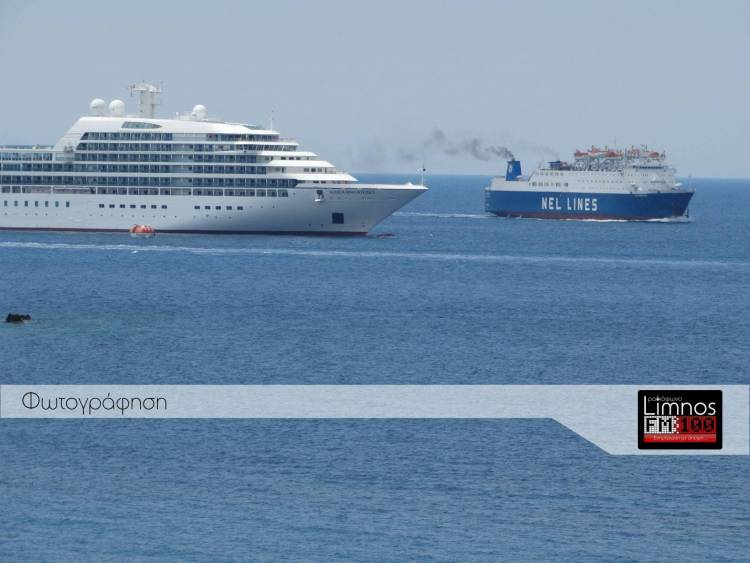 &Alpha;&gamma;&kappa;&upsilon;&rho;&omicron;&beta;ό&lambda;&eta;&sigma;&epsilon; &tau;&omicron; &pi;&rho;&omega;ί &alpha;&nu;&omicron;&iota;&chi;&tau;ά &tau;&omicron;&upsilon; &lambda;&iota;&mu;&alpha;&nu;&iota;&omicron;ύ &tau;&eta;&sigmaf; &Mu;ύ&rho;&iota;&nu;&alpha;&sigmaf; &tau;&omicron; &epsilon;&nu;&tau;&upsilon;&pi;&omega;&sigma;&iota;&alpha;&kappa;ό &laquo;Seabourn Odyssey&raquo; (photos)