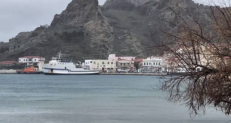 &Delta;&epsilon;&mu;έ&nu;&alpha; &tau;&alpha; &pi;&lambda;&omicron;ί&alpha; &sigma;&tau;&alpha; &lambda;&iota;&mu;ά&nu;&iota;&alpha; | &Epsilon;&pi;έ&mu;&beta;&alpha;&sigma;&eta; &tau;&eta;&sigmaf; &Pi;&upsilon;&rho;&omicron;&sigma;&beta;&epsilon;&sigma;&tau;&iota;&kappa;ή&sigmaf; &gamma;&iota;&alpha; &sigma;&pi;&alpha;&sigma;&mu;έ&nu;&omicron; &kappa;&lambda;&alpha;&delta;ί &sigma;&epsilon; &sigma;&kappa;&epsilon;&pi;ή &kappa;&alpha;&tau;&omicron;&iota;&kappa;ί&alpha;&sigmaf; (video)