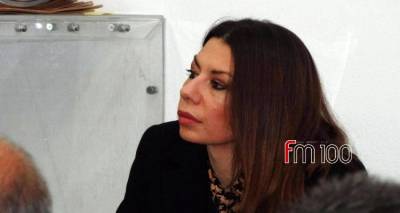 &Eta; &Lambda;&eta;&mu;&nu;&iota;ά &Phi;&omega;&tau;&epsilon;&iota;&nu;ή &Mu;&epsilon;&lambda;ά&tau;&omicron;&upsilon; &upsilon;&pi;&omicron;&psi;ή&phi;&iota;&alpha; &Beta;&omicron;&upsilon;&lambda;&epsilon;&upsilon;&tau;ή&sigmaf; &mu;&epsilon; &tau;&eta; &Nu;&Delta;