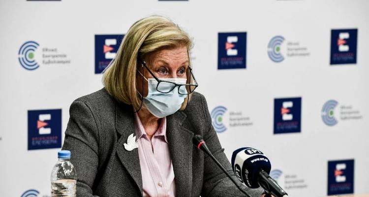 Θεοδωρίδου: Τα παιδιά πρέπει να εμβολιαστούν, αποτελούν «δεξαμενή» νέων μεταλλάξεων