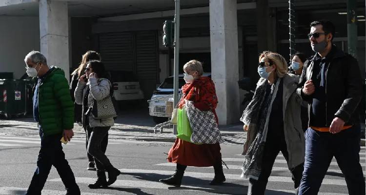 &Kappa;&omicron;&rho;&omega;&nu;&omicron;ϊό&sigmaf;: &Epsilon;&kappa;&tau;&iota;&nu;ά&chi;&theta;&eta;&kappa;&alpha;&nu; &sigma;&tau;&alpha; 9.284 &tau;&alpha; &nu;έ&alpha; &kappa;&rho;&omicron;ύ&sigma;&mu;&alpha;&tau;&alpha;, &pi;ά&nu;&omega; &alpha;&pi;ό 4.000 &sigma;&tau;&eta;&nu; &Alpha;&tau;&tau;&iota;&kappa;ή