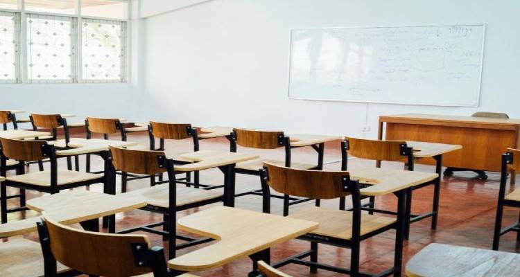 &Epsilon;&kappa;&pi;&alpha;&iota;&delta;&epsilon;&upsilon;&tau;&iota;&kappa;&omicron;ί &Lambda;ή&mu;&nu;&omicron;&upsilon;-&Alpha;&gamma;ί&omicron;&upsilon; &Epsilon;&upsilon;&sigma;&tau;&rho;&alpha;&tau;ί&omicron;&upsilon;: &Nu;&alpha; &alpha;&pi;&omicron;&sigma;&upsilon;&rho;&theta;&epsilon;ί &eta; &epsilon;&gamma;&kappa;ύ&kappa;&lambda;&iota;&omicron;&sigmaf; &gamma;&iota;&alpha; &tau;&iota;&sigmaf; &upsilon;&pi;&eta;&rho;&epsilon;&sigma;&iota;&alpha;&kappa;έ&sigmaf; &mu;&epsilon;&tau;&alpha;&beta;&omicron;&lambda;έ&sigmaf;