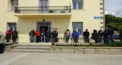 &Alpha;&nu;&tau;&iota;&delta;&rho;ά &mu;&epsilon; &kappa;&iota;&nu;&eta;&tau;&omicron;&pi;&omicron;&iota;ή&sigma;&epsilon;&iota;&sigmaf; &omicron; &Delta;ή&mu;&omicron;&sigmaf; &Lambda;ή&mu;&nu;&omicron;&upsilon; &epsilon;&nu;ό&psi;&epsilon;&iota; &tau;&eta;&sigmaf; &psi;ή&phi;&iota;&sigma;&eta;&sigmaf; &tau;&eta;&sigmaf; &Pi;&Nu;&Pi; &gamma;&iota;&alpha; &tau;&alpha; &tau;&alpha;&mu;&epsilon;&iota;&alpha;&kappa;ά &delta;&iota;&alpha;&theta;έ&sigma;&iota;&mu;&alpha; (mp3+photos)