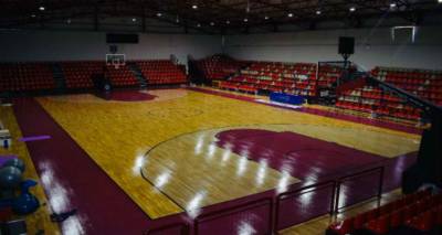 &Eta; &pi;&rho;ώ&tau;&eta;... &kappa;ό&nu;&tau;&rho;&alpha; &Eta;&phi;&alpha;ί&sigma;&tau;&omicron;&upsilon; &kappa;&alpha;&iota; &Pi;&rho;&omicron;&mu;&eta;&theta;έ&alpha;